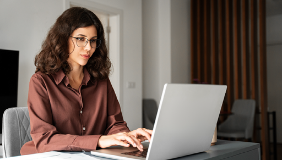 How to strengthen your decision-making skills and make better choices at work